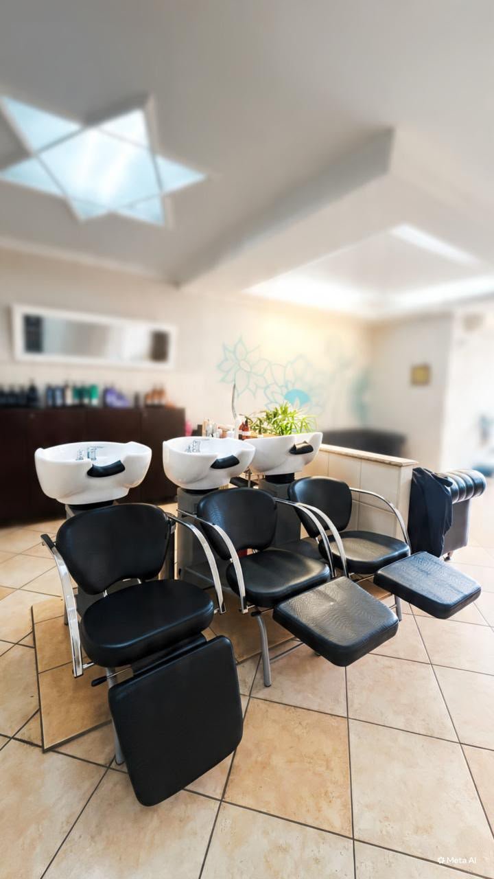 Salão Espaço Toutes por dentro, na Vila Curuçá, Santo André